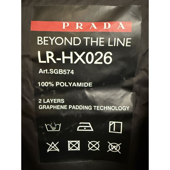 Prada XL Black Hooded Puffer Jacket With Graphene Padding Technology & Zipper Cl - Picture 3 of 16